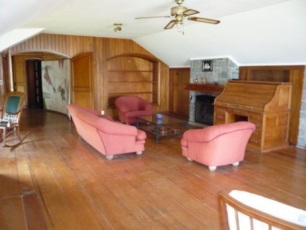 Importante casa en venta frente al mar, vistas increíbles a toda la Bahia.